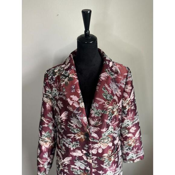VINCE CAMUTO Women's Floral Tapestry Burgundy Topper Mid Length Jacket Size 14 - Picture 4 of 10